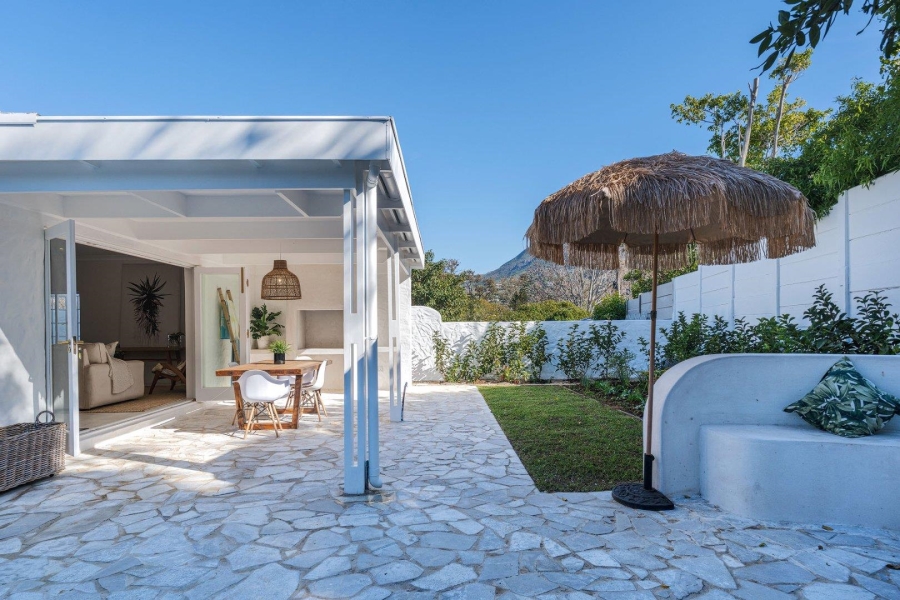 3 Bedroom Property for Sale in Constantia Western Cape